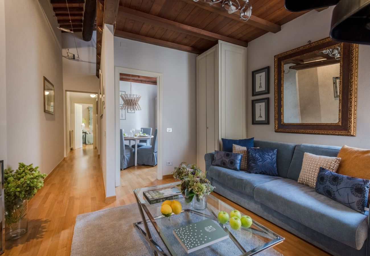 Ferienwohnung in Lucca - Timeless Elegance: A Historic Retreat in Lucca's Art District Ferienwohnung in Lucca - Timeless Elegance: A Historic Retreat in Lucca's Art District