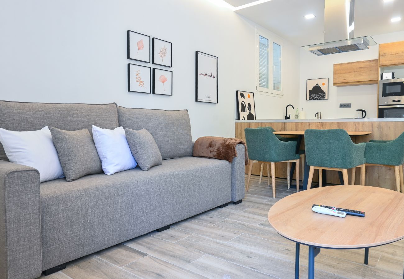 Ferienwohnung in Madrid - Bonito apartamento de dos dormitorios en Hortaleza 