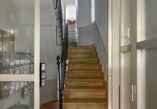 Ferienwohnung in Madrid - Apartamento Moderno en Acacias con Excelente Ubicación en el Centro de Madrid Ferienwohnung in Madrid - Apartamento Moderno en Acacias con Excelente Ubicación en el Centro de Madrid