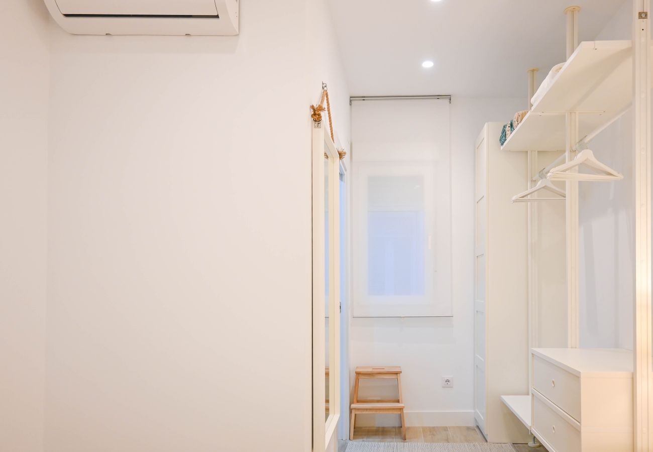 Ferienwohnung in Madrid - Apartamento Moderno en Acacias con Excelente Ubicación en el Centro de Madrid Temporal  Ferienwohnung in Madrid - Apartamento Moderno en Acacias con Excelente Ubicación en el Centro de Madrid Temporal