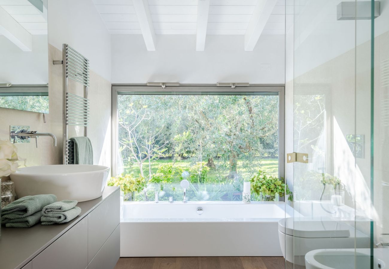 Villa in Villa Campanile - Contemporary Farmhouse with Pool in Villa Campanile Villa in Villa Campanile - Contemporary Farmhouse with Pool in Villa Campanile