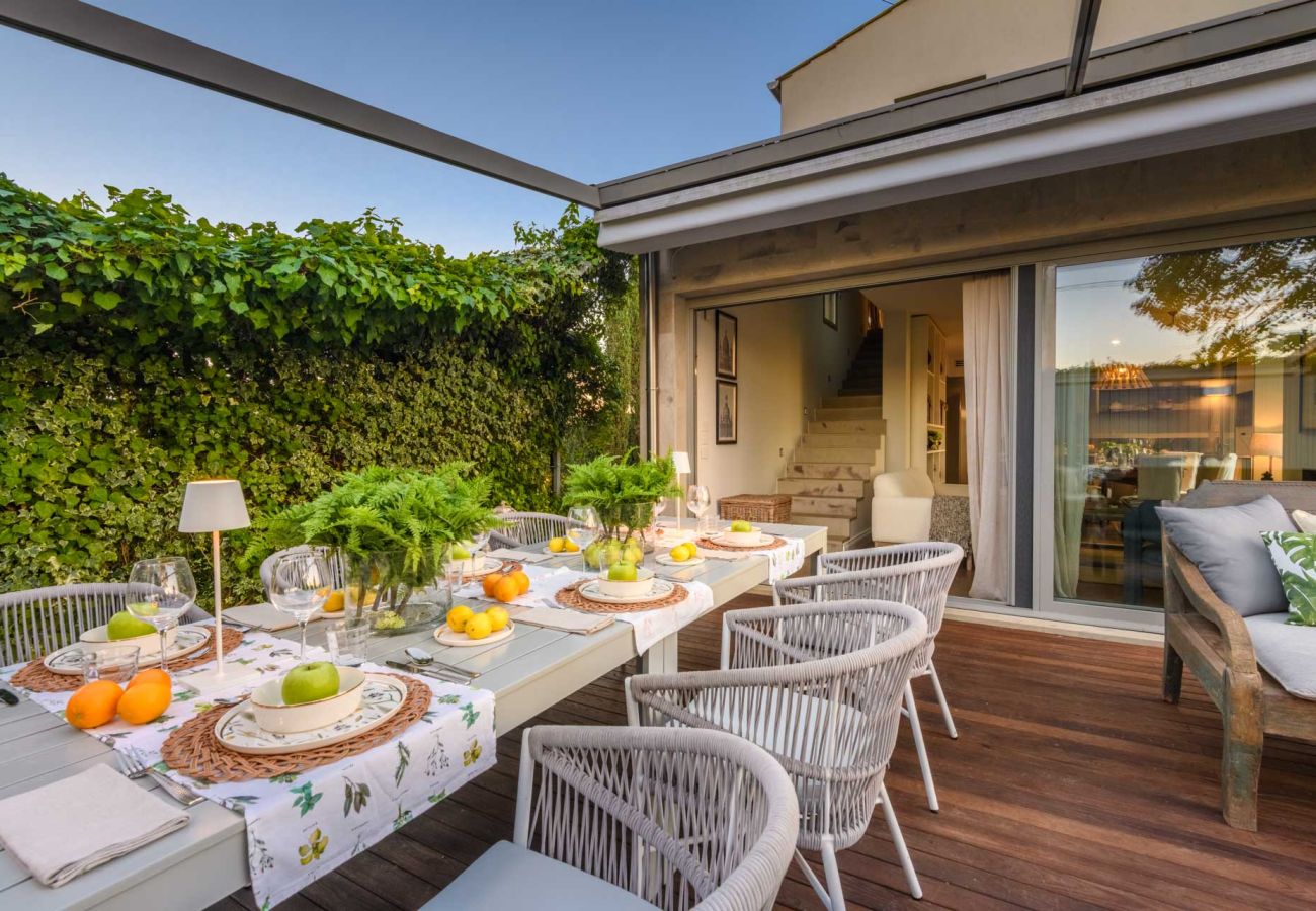 Villa in Villa Campanile - Contemporary Farmhouse with Pool in Villa Campanile Villa in Villa Campanile - Contemporary Farmhouse with Pool in Villa Campanile