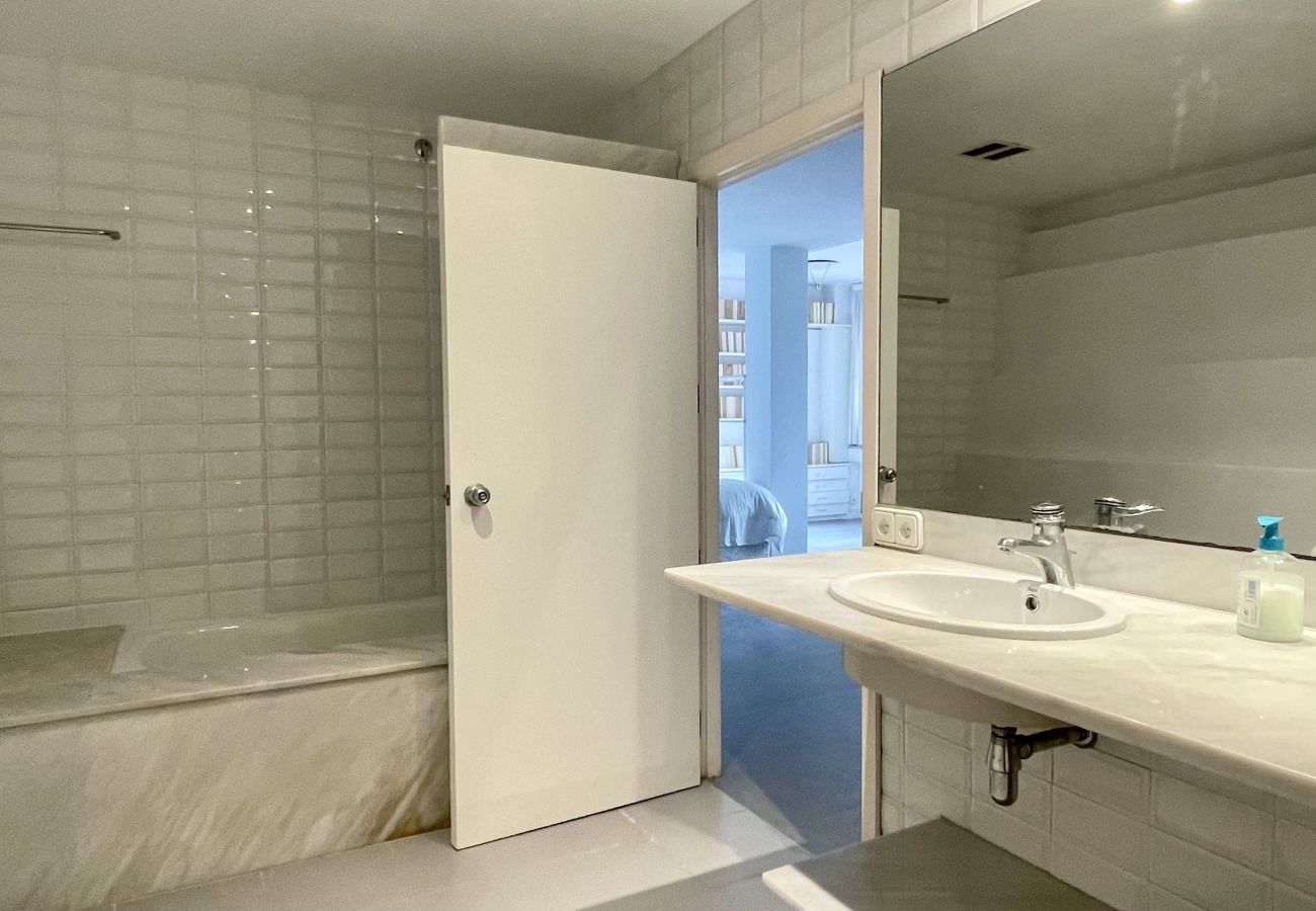 Villa in Estartit - VILLA AZURE  Villa in Estartit - VILLA AZURE