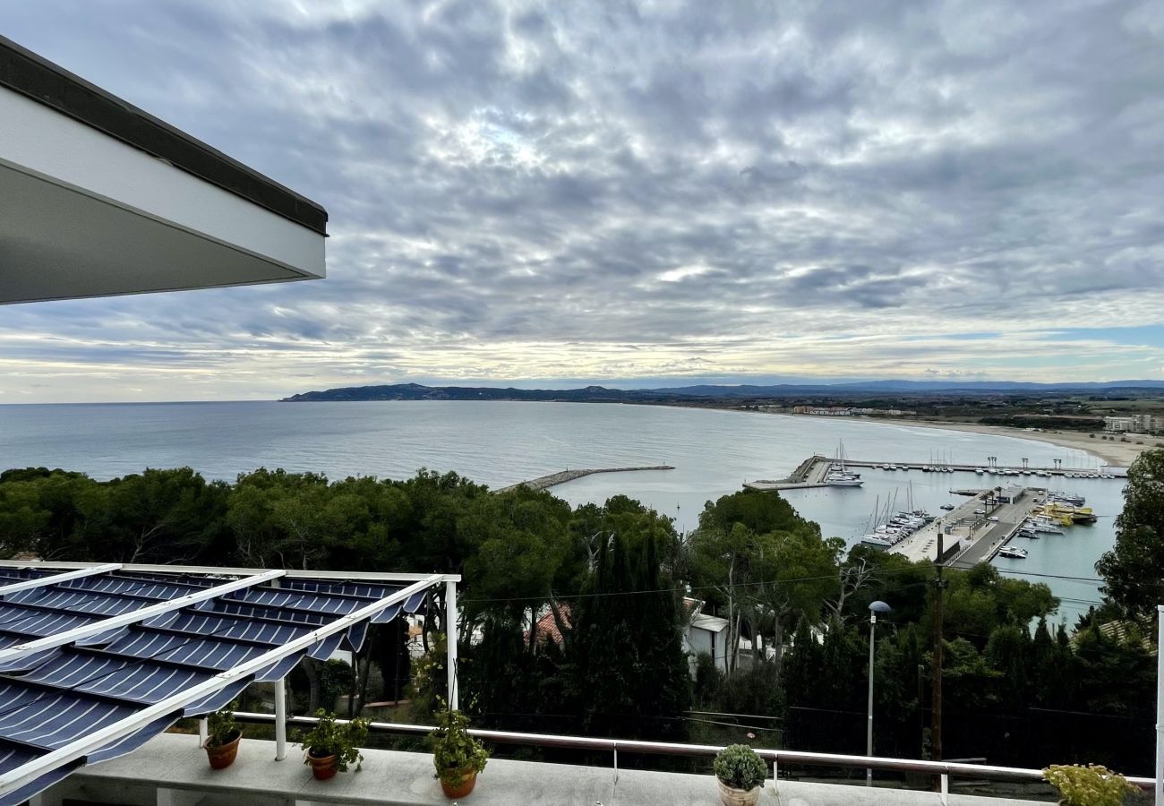 Villa in Estartit - VILLA AZURE  Villa in Estartit - VILLA AZURE