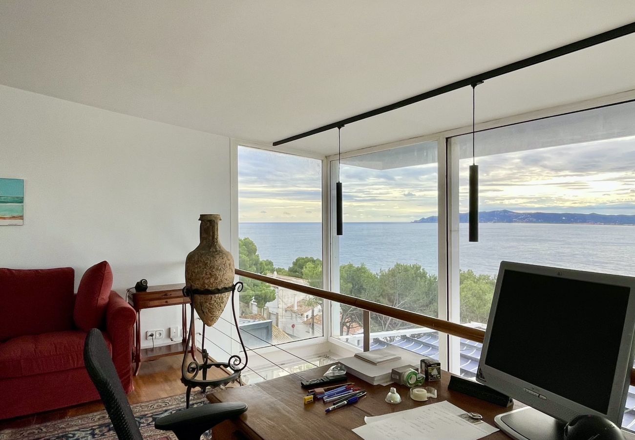 Villa in Estartit - VILLA AZURE  Villa in Estartit - VILLA AZURE