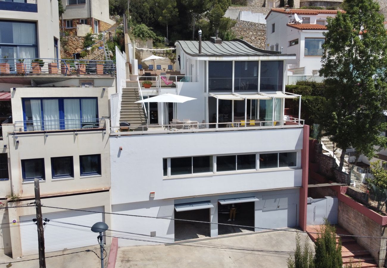 Villa in Estartit - VILLA AZURE  Villa in Estartit - VILLA AZURE