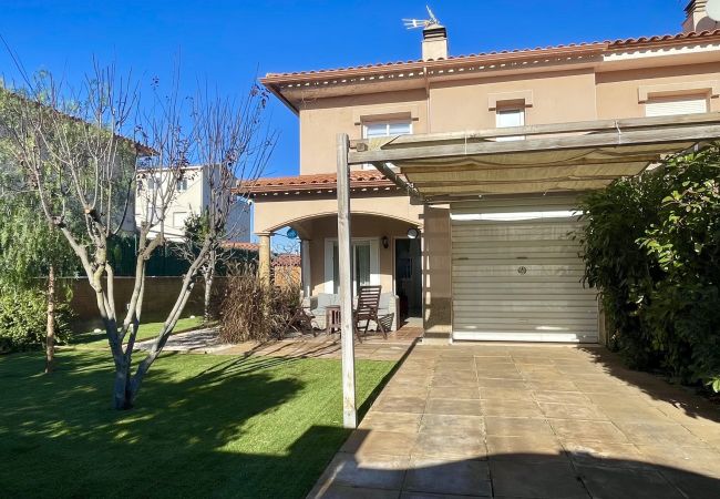 Doppelhaushälfte in L'Escala - RAMBLA MALLOLS 9, CASA LIA Doppelhaushälfte in L'Escala - RAMBLA MALLOLS 9, CASA LIA