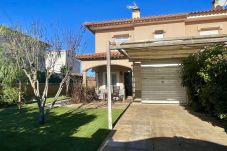 Stadthaus in L'Escala - RAMBLA MALLOLS 9, CASA LIA