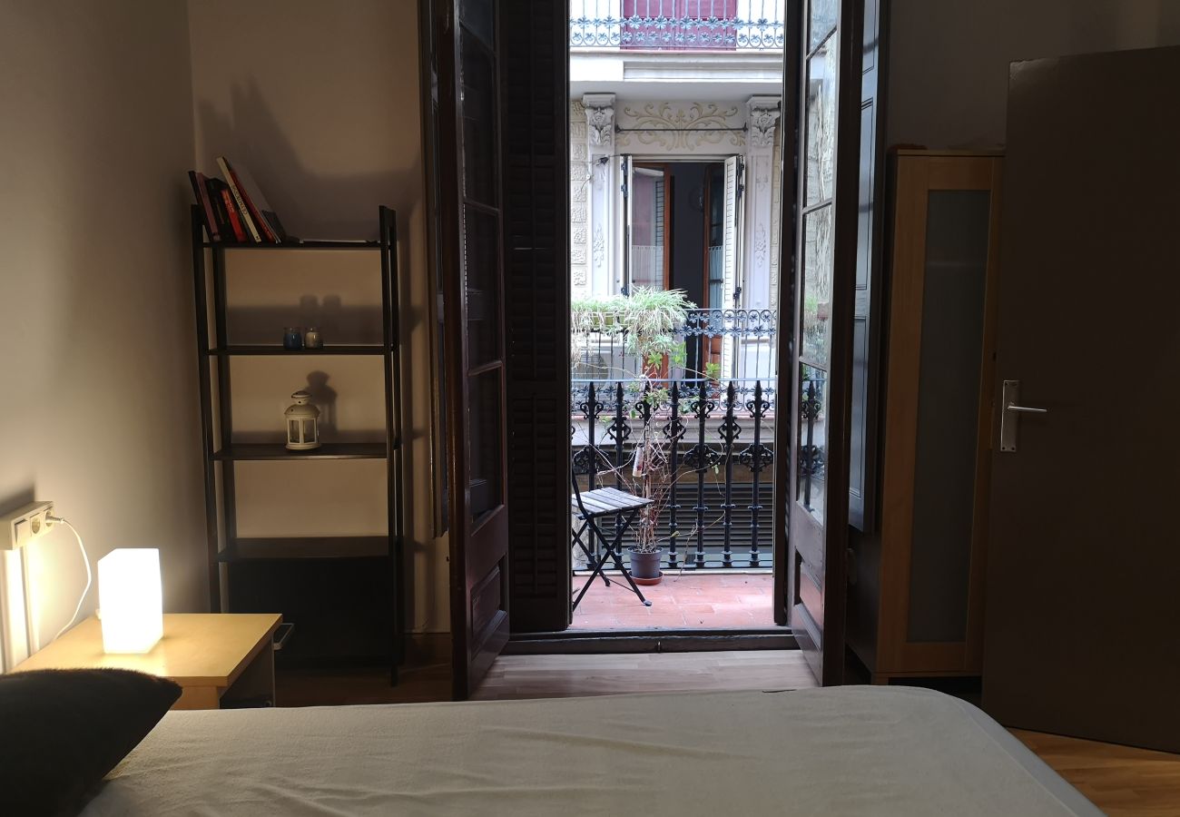 Ferienwohnung in Barcelona - GRACIA PURA, 2 dormitorios, situación excelente Ferienwohnung in Barcelona - GRACIA PURA, 2 dormitorios, situación excelente