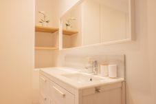 Ferienwohnung in Madrid - Elegancia Urbana en el Corazón de Retiro