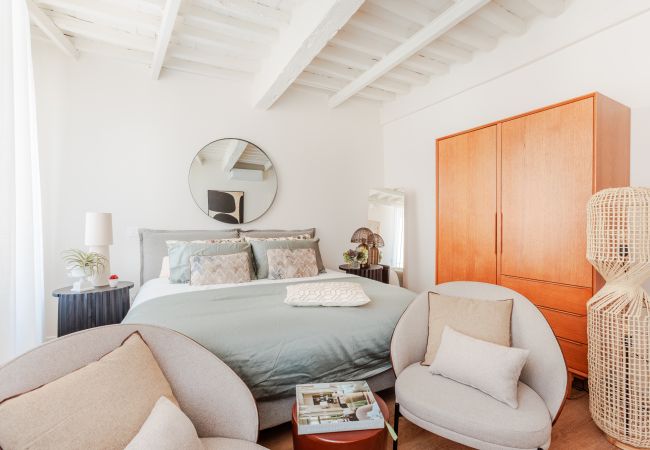 Ferienwohnung in Lucca - Smart Apartment with Terrace and elevator in Lucca Ferienwohnung in Lucca - Smart Apartment with Terrace and elevator in Lucca