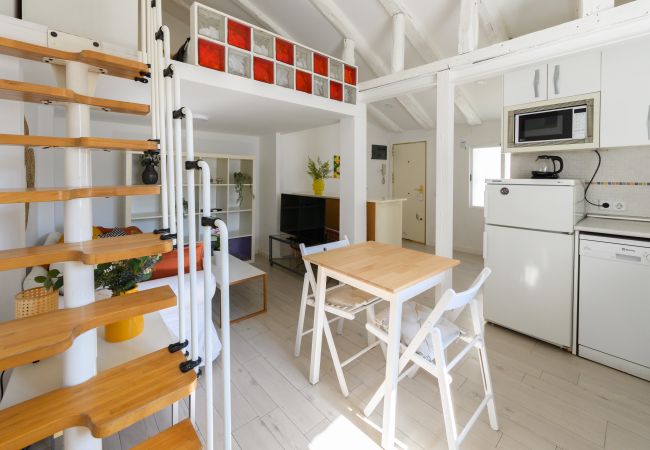 Ferienwohnung in Madrid - Piso tipo loft de 1 dormitorio en el centro de Madrid. Temporal Ferienwohnung in Madrid - Piso tipo loft de 1 dormitorio en el centro de Madrid. Temporal