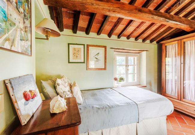 Villa in Lucca - Iconic Romantic Farmhouse with Pool in Lucca Villa in Lucca - Iconic Romantic Farmhouse with Pool in Lucca