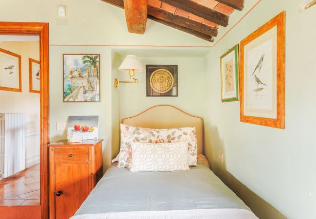 Villa in Lucca - Iconic Romantic Farmhouse with Pool in Lucca Villa in Lucca - Iconic Romantic Farmhouse with Pool in Lucca
