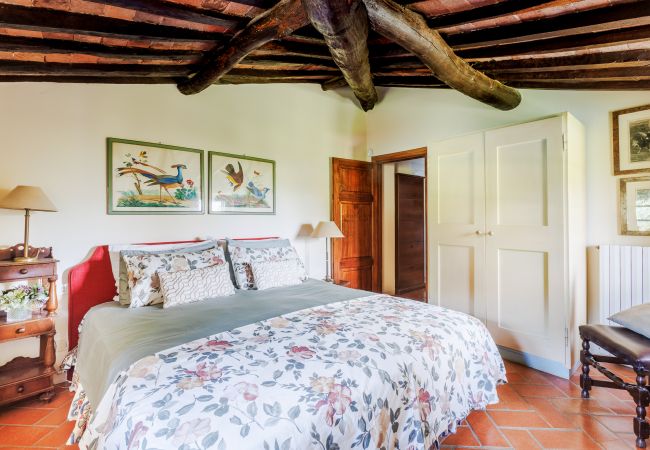 Villa in Lucca - Iconic Romantic Farmhouse with Pool in Lucca Villa in Lucca - Iconic Romantic Farmhouse with Pool in Lucca