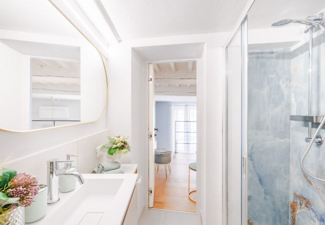 Ferienwohnung in Lucca - The Atelier House Lucca, a Smart Duplex Apartment Ferienwohnung in Lucca - The Atelier House Lucca, a Smart Duplex Apartment