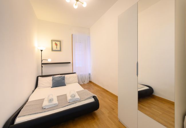 Ferienwohnung in Madrid - Piso de 2 dormitorios en pleno centro de Madrid: ubicación y comodidad Ferienwohnung in Madrid - Piso de 2 dormitorios en pleno centro de Madrid: ubicación y comodidad