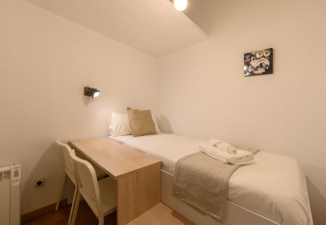 Ferienwohnung in Madrid - Piso de 2 dormitorios en pleno centro de Madrid: ubicación y comodidad Ferienwohnung in Madrid - Piso de 2 dormitorios en pleno centro de Madrid: ubicación y comodidad