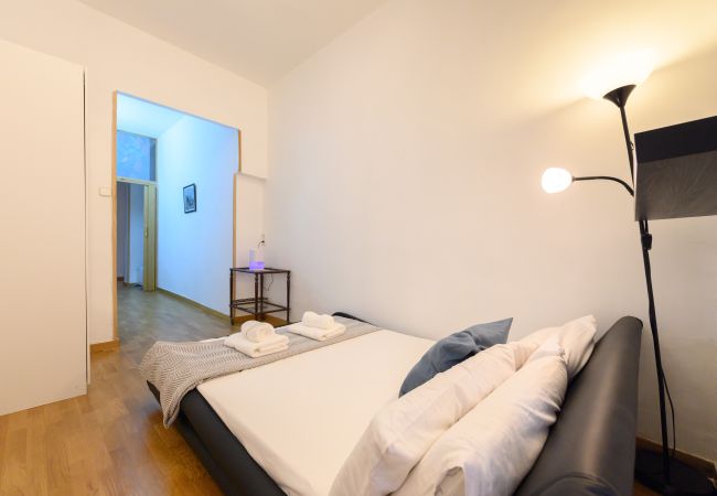 Ferienwohnung in Madrid - Piso de 2 dormitorios en pleno centro de Madrid: ubicación y comodidad Ferienwohnung in Madrid - Piso de 2 dormitorios en pleno centro de Madrid: ubicación y comodidad
