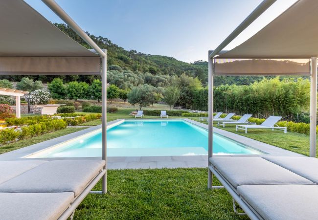 Villa in Vorno - Authentic Luxury Retreat with Private Pool  Villa in Vorno - Authentic Luxury Retreat with Private Pool