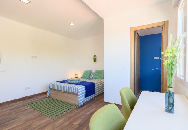 Ferienwohnung in Madrid - Alquiler Mensual en Madrid – Piso compartido de 3 habitaciones  Temporal Ferienwohnung in Madrid - Alquiler Mensual en Madrid – Piso compartido de 3 habitaciones  Temporal