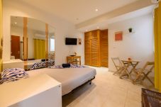 Studio in Madrid - Estudio Totalmente Equipado en el Centro de Madrid