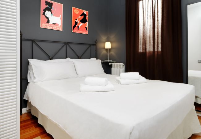 Ferienwohnung in Barcelona - Flateli: Balmes