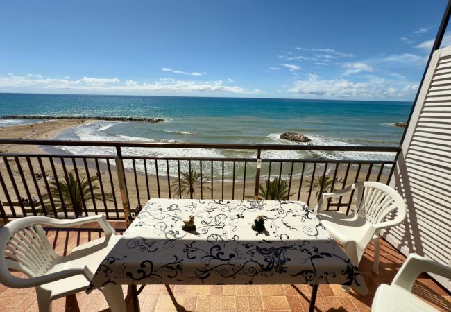 Ferienwohnung in Cunit - Apartamento Cunit Vista Mar y terraza