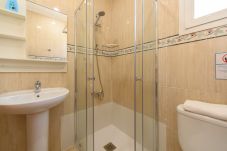 Appartement in Madrid - M (DFO214) Apartamento en el Museo Reina Sofía - A