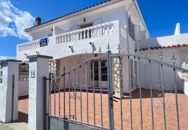 Huis in L'Escala - VAKANTIESHUIS LA VINYA 14 3D Huis in L'Escala - VAKANTIESHUIS LA VINYA 14 3D