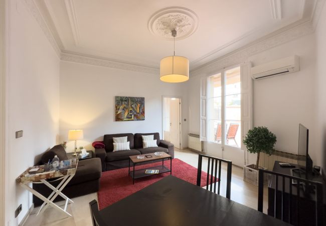 Appartement in Barcelona - Piso en alquiler con gran terraza privada, junto Passeig de Gracia, Barcelona centro Appartement in Barcelona - Piso en alquiler con gran terraza privada, junto Passeig de Gracia, Barcelona centro
