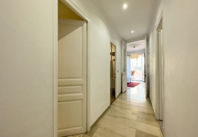 Appartement in Barcelona - Piso en alquiler con gran terraza privada, junto Passeig de Gracia, Barcelona centro Appartement in Barcelona - Piso en alquiler con gran terraza privada, junto Passeig de Gracia, Barcelona centro