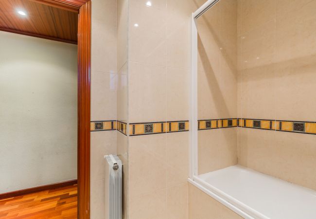 Appartement in Barcelona - PORT, piso turístico en alquiler luminoso, tranquilo, bonitas vistas de Barcelona. Appartement in Barcelona - PORT, piso turístico en alquiler luminoso, tranquilo, bonitas vistas de Barcelona.