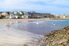 Huis in San Bartolomé de Tirajana - Las Burras Beach terrace&pool By CanariasGetaway 