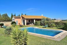 Finca in Muro - Sant Vicenç 022 tradicional finca con piscina privada,  espacioso jardín y WiFi