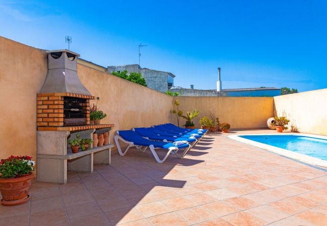 Huis in Muro - Marimar 039 fantástica casa ideal grupos con piscina, aire acondicionado, barbacoa y WiFi Huis in Muro - Marimar 039 fantástica casa ideal grupos con piscina, aire acondicionado, barbacoa y WiFi