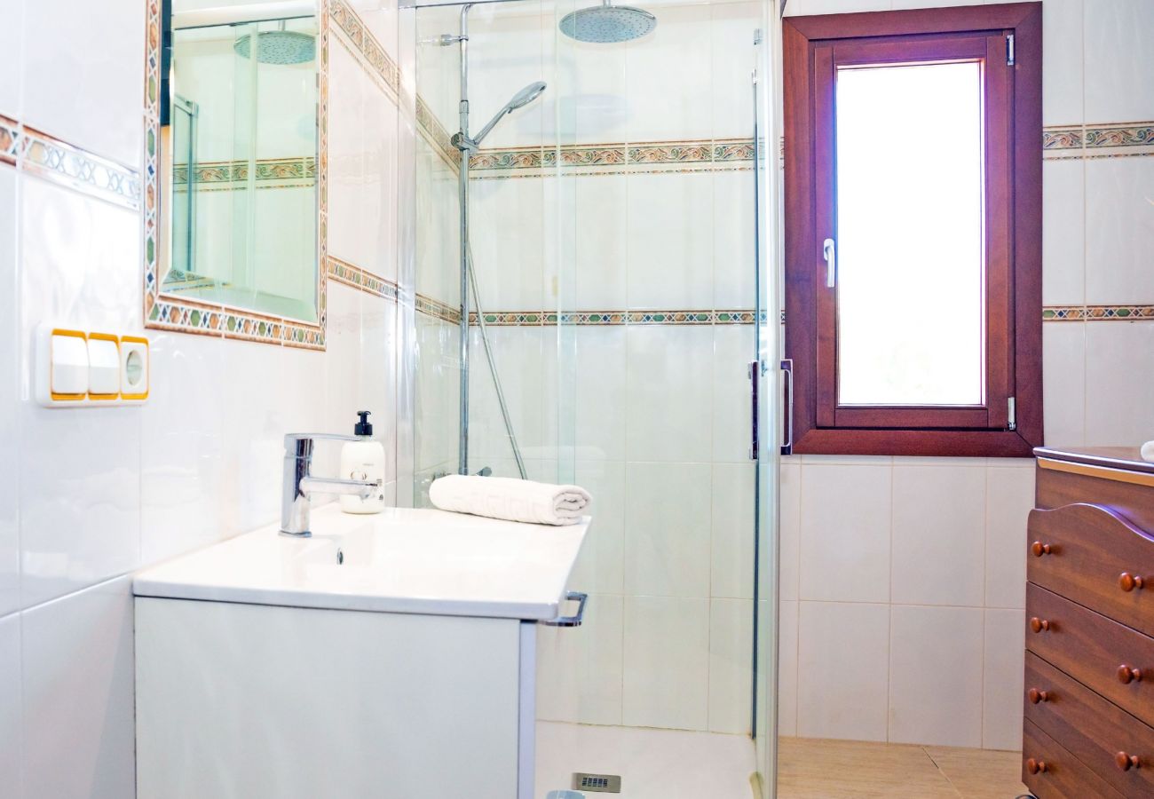 Huis in Muro - Marimar 039 fantástica casa ideal grupos con piscina, aire acondicionado, barbacoa y WiFi Huis in Muro - Marimar 039 fantástica casa ideal grupos con piscina, aire acondicionado, barbacoa y WiFi