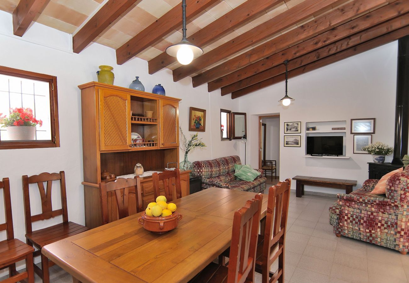 Villa in Campanet - Caselles de Baix 102 coqueta finca, con piscina privada, terraza, barbacoa y WiFi Villa in Campanet - Caselles de Baix 102 coqueta finca, con piscina privada, terraza, barbacoa y WiFi