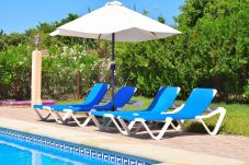 Finca in Buger - Sa Figuera Blanca 115 acogedora finca con piscina privada, jardín, terraza, barbacoa y WiFi