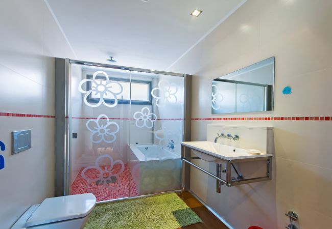 Huis in Alcudia - Villa Isabel 206 fantástica villa con piscina privada, aire acondicionado, barbacoa y jacuzzi Huis in Alcudia - Villa Isabel 206 fantástica villa con piscina privada, aire acondicionado, barbacoa y jacuzzi