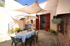 Huis in Petra - Es Forn 229 acogedora casa de pueblo con piscina privada, terraza y WiFi