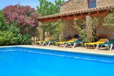 Finca in Sineu - Can Blanc 018 finca rústica con piscina privada, aire acondicionado, terraza y barbacoa