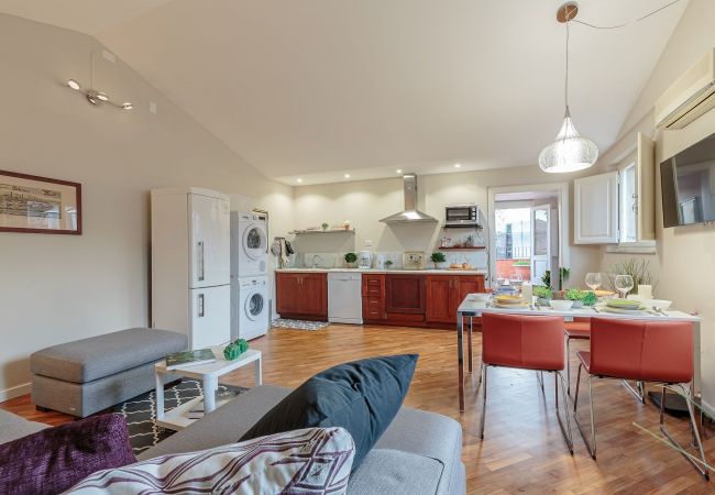 Appartement in Lucca - PANORAMIC TERRACE PENTHOUSE inside the Walls of Lucca Appartement in Lucca - PANORAMIC TERRACE PENTHOUSE inside the Walls of Lucca