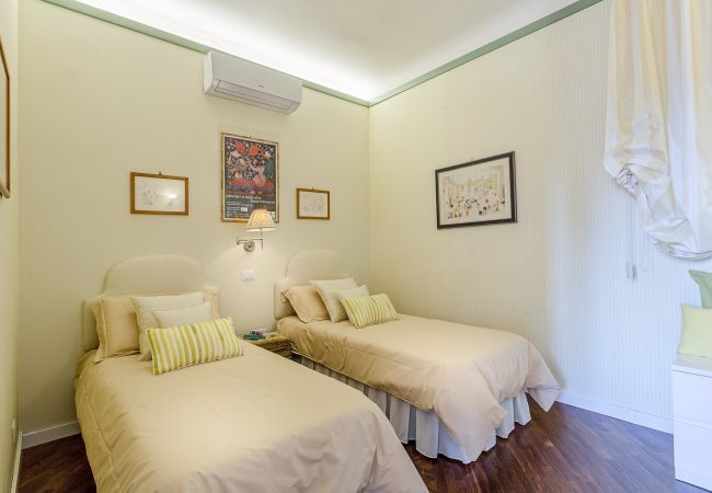 Appartement in Lucca - Top-Floor Penthouse with Panoramic Terrace in Lucca Appartement in Lucca - Top-Floor Penthouse with Panoramic Terrace in Lucca