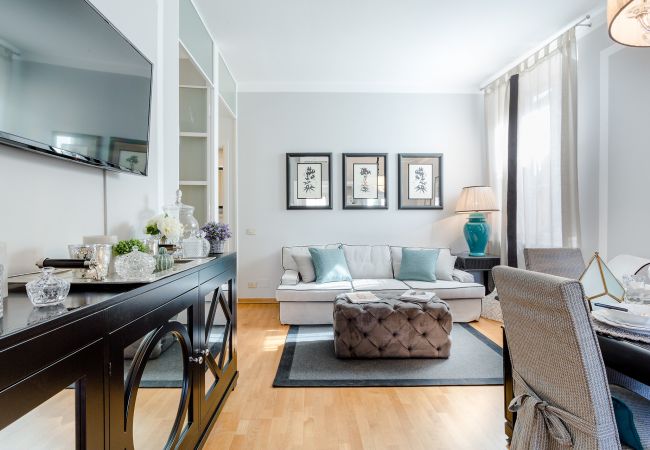 Appartement in Lucca - Flourish Apartment with Grand Terrace inside Lucca City Centre Appartement in Lucca - Flourish Apartment with Grand Terrace inside Lucca City Centre