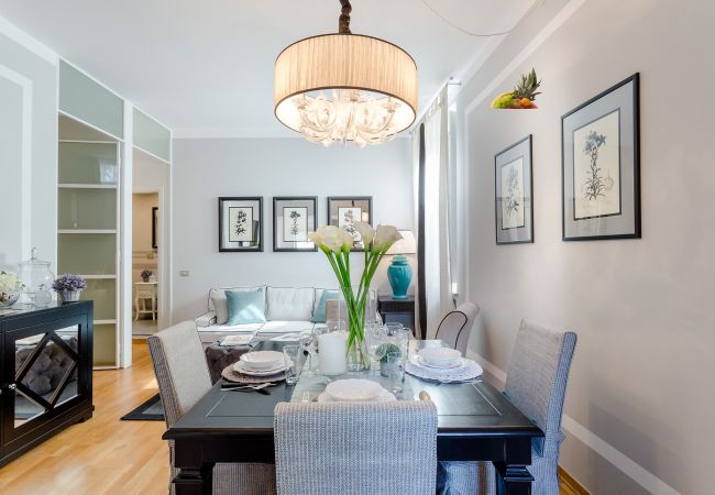 Appartement in Lucca - Flourish Apartment with Grand Terrace inside Lucca City Centre Appartement in Lucca - Flourish Apartment with Grand Terrace inside Lucca City Centre