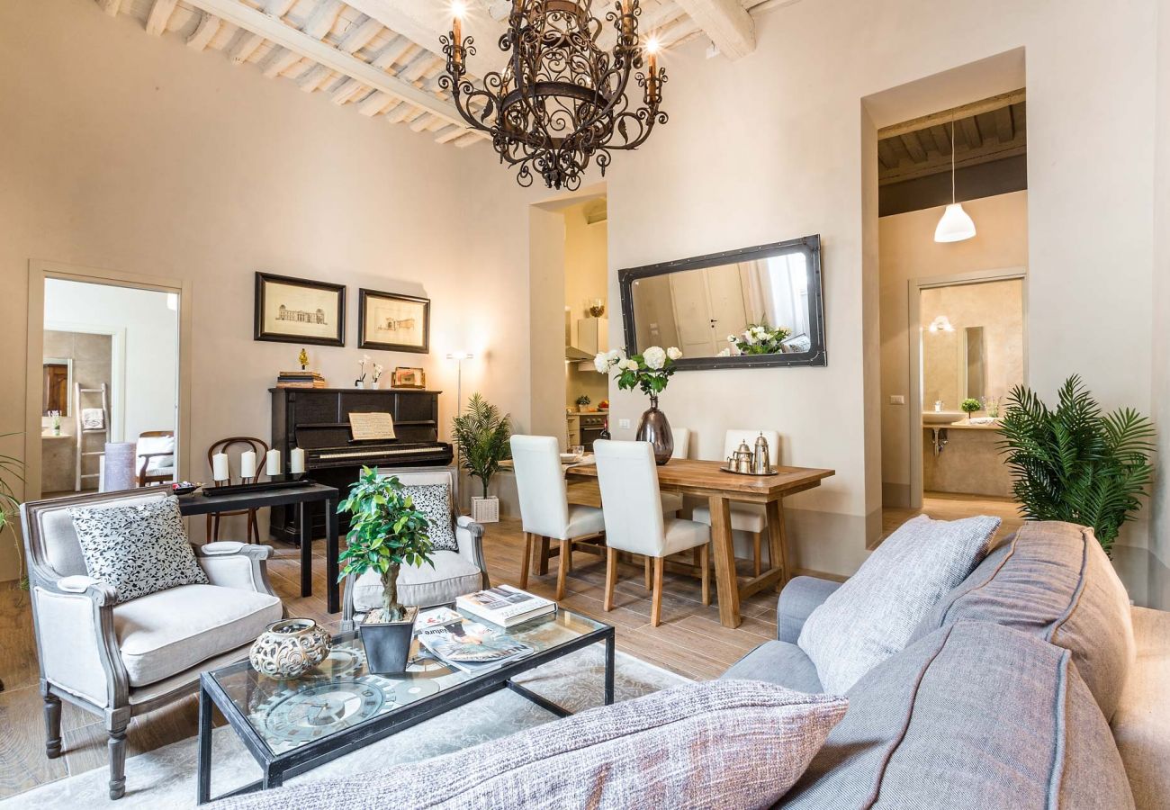 Appartement in Lucca - Modern comfort in Lucca's Picturesque Canal District Appartement in Lucca - Modern comfort in Lucca's Picturesque Canal District