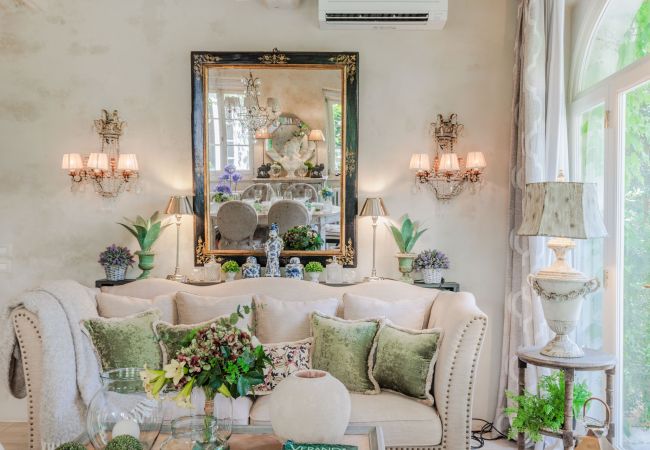 Appartement in Lucca - LA CASINA Luxury Home inside the Walls of Lucca with Garden, A/c, Wifi Appartement in Lucca - LA CASINA Luxury Home inside the Walls of Lucca with Garden, A/c, Wifi