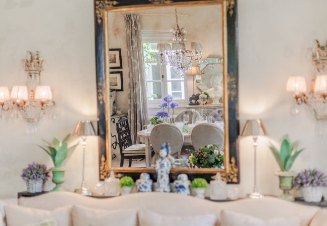 Appartement in Lucca - LA CASINA Luxury Home inside the Walls of Lucca with Garden, A/c, Wifi Appartement in Lucca - LA CASINA Luxury Home inside the Walls of Lucca with Garden, A/c, Wifi