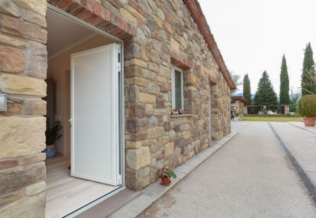 Villa in Lucca - HONEYMOON LEONOR VILLA in bike distance from Lucca Villa in Lucca - HONEYMOON LEONOR VILLA in bike distance from Lucca